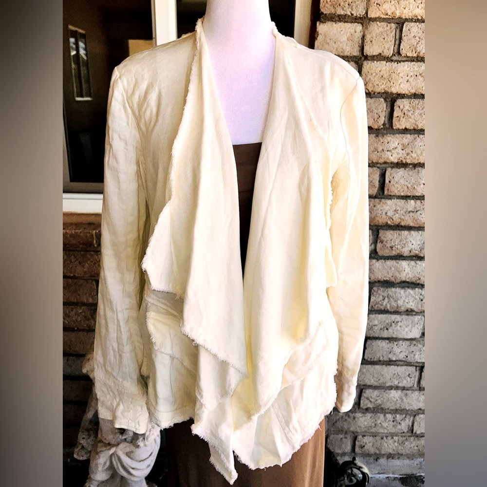 FREE PEOPLE Eggshell Femme Raw Edge Linen Blend Waterfall Blazer Buckles! Small